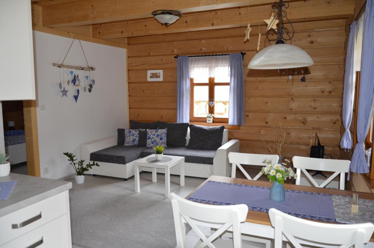 Apartmány u vlčích jam Petrowitz Exteriér fotografie
