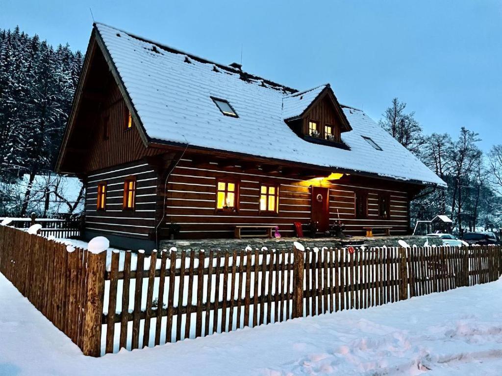 Apartmány u vlčích jam Petrowitz Exteriér fotografie